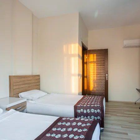 Otel Aslan